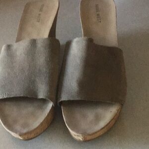 Nine West Wedge Sandals size 9.5